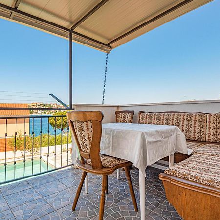 Nice Home In Zatoglav With House Sea View Podglavica ภายนอก รูปภาพ