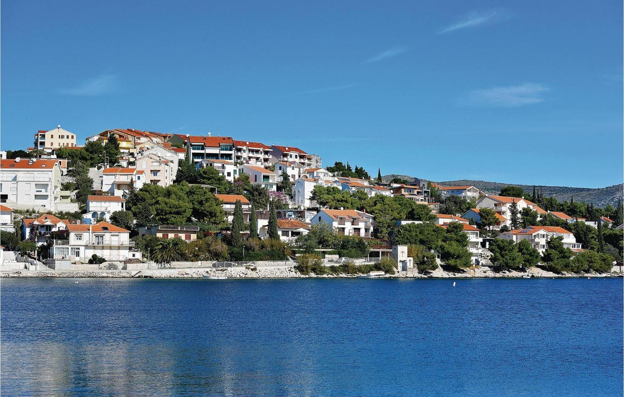 Nice Home In Zatoglav With House Sea View Podglavica ภายนอก รูปภาพ