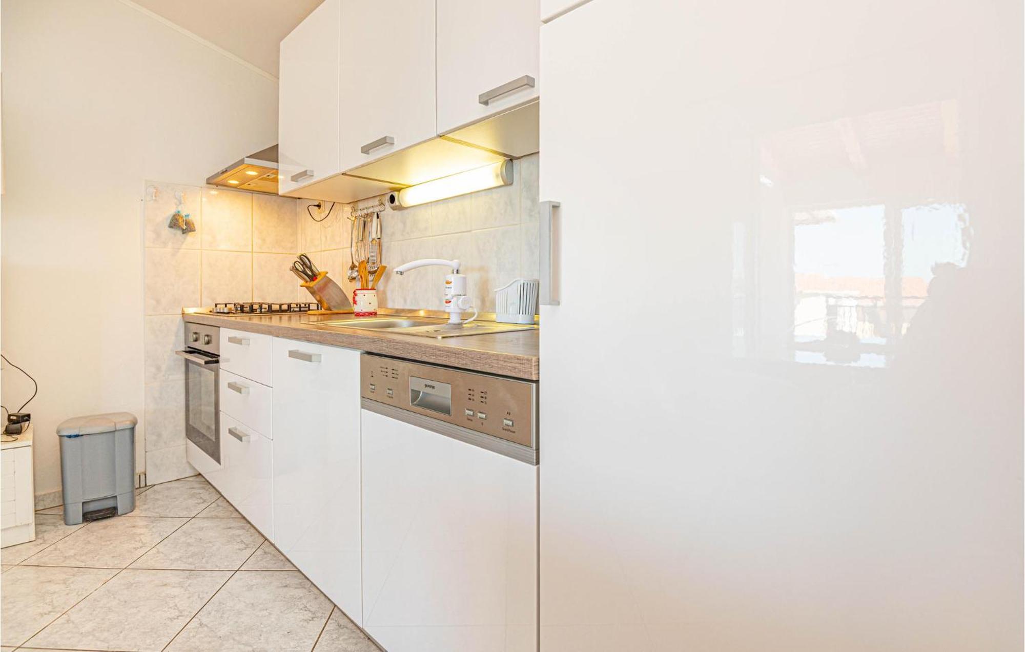 Nice Home In Zatoglav With House Sea View Podglavica ภายนอก รูปภาพ