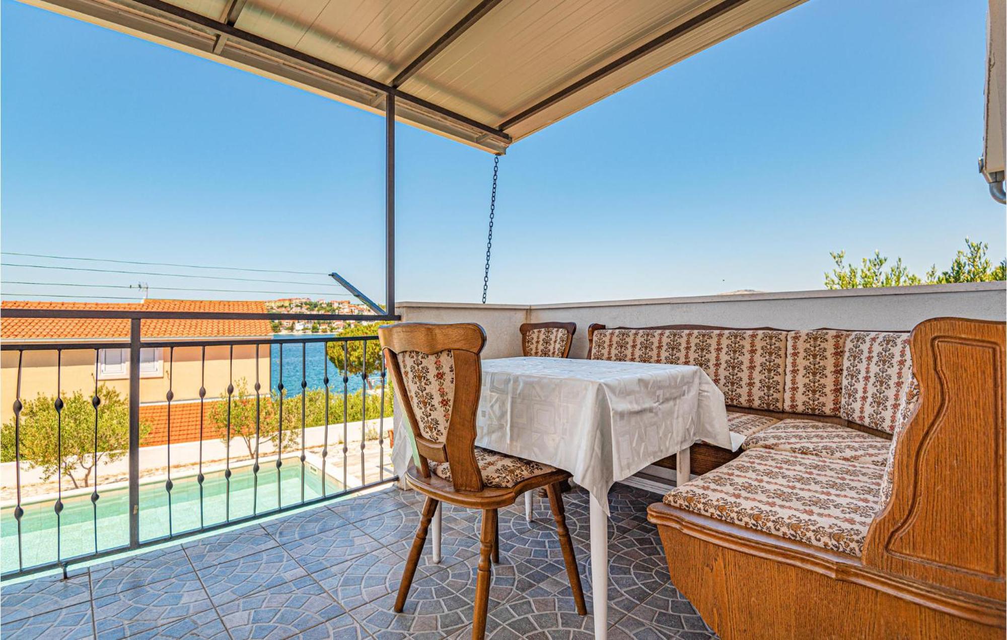 Nice Home In Zatoglav With House Sea View Podglavica ภายนอก รูปภาพ